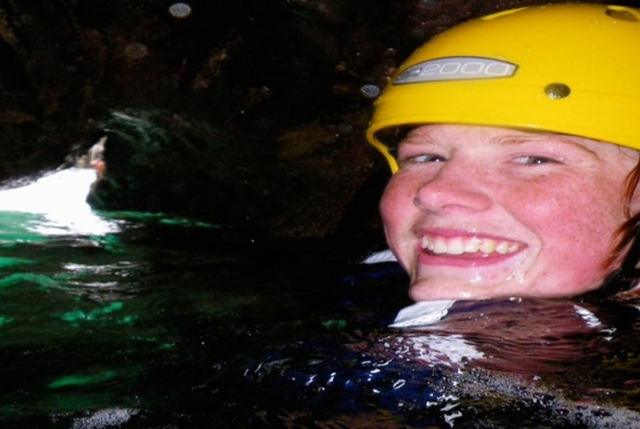  ¡Todos sonrisas con la experiencia del Coasteering!